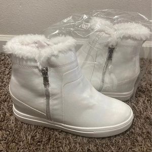 pearlescent winter boots